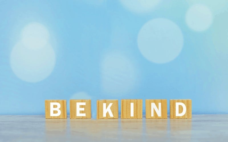 how to teach kindness to a child