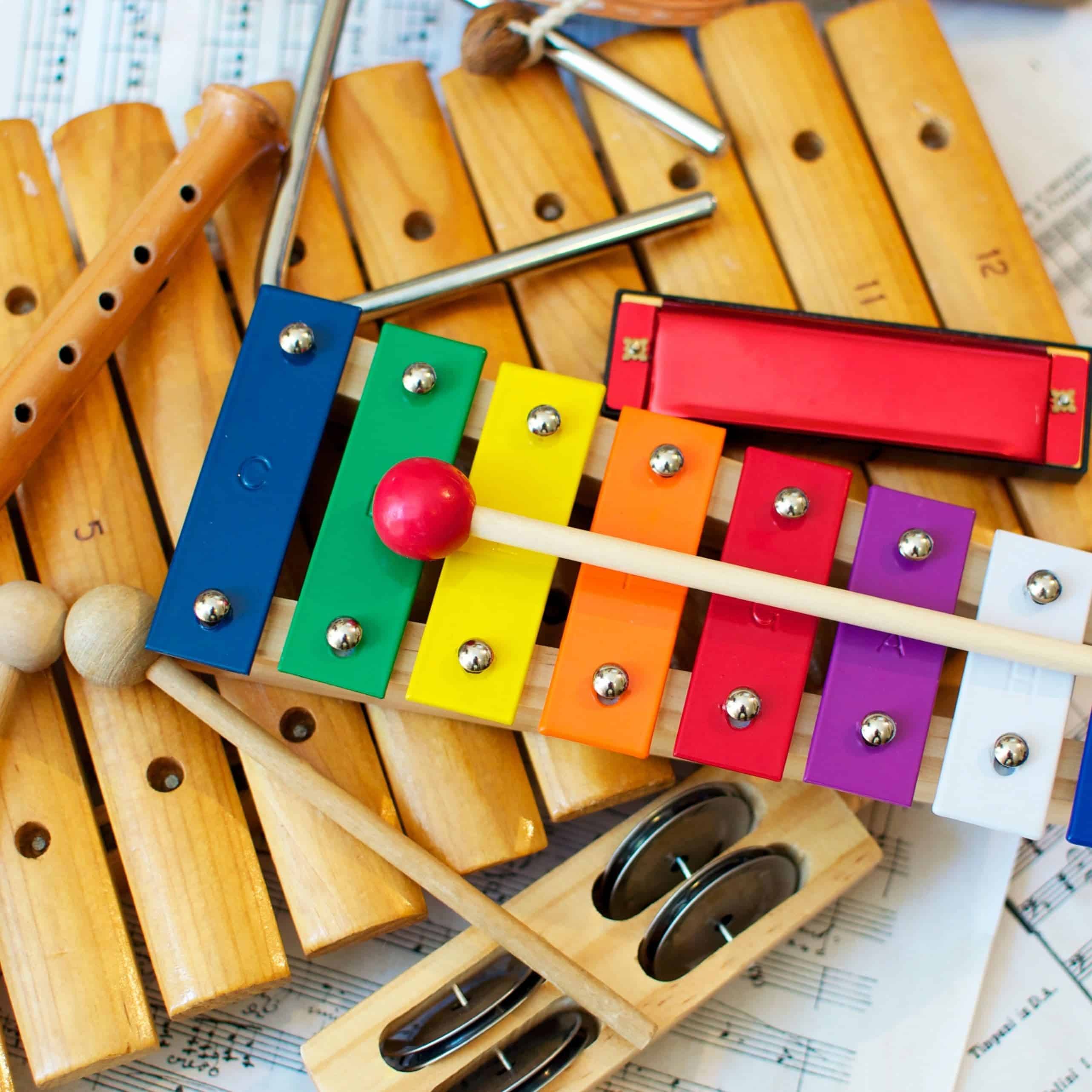 52 Fun Listening Activities For Kids [With Free Poster] • Mindfulmazing.com